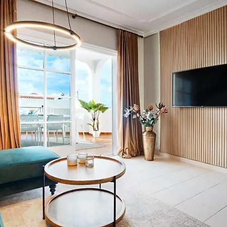 Ocean View 3bdr Balcon Atlantico 아파트