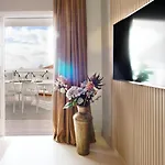 Ocean View 3bdr Balcon Atlantico דירה *